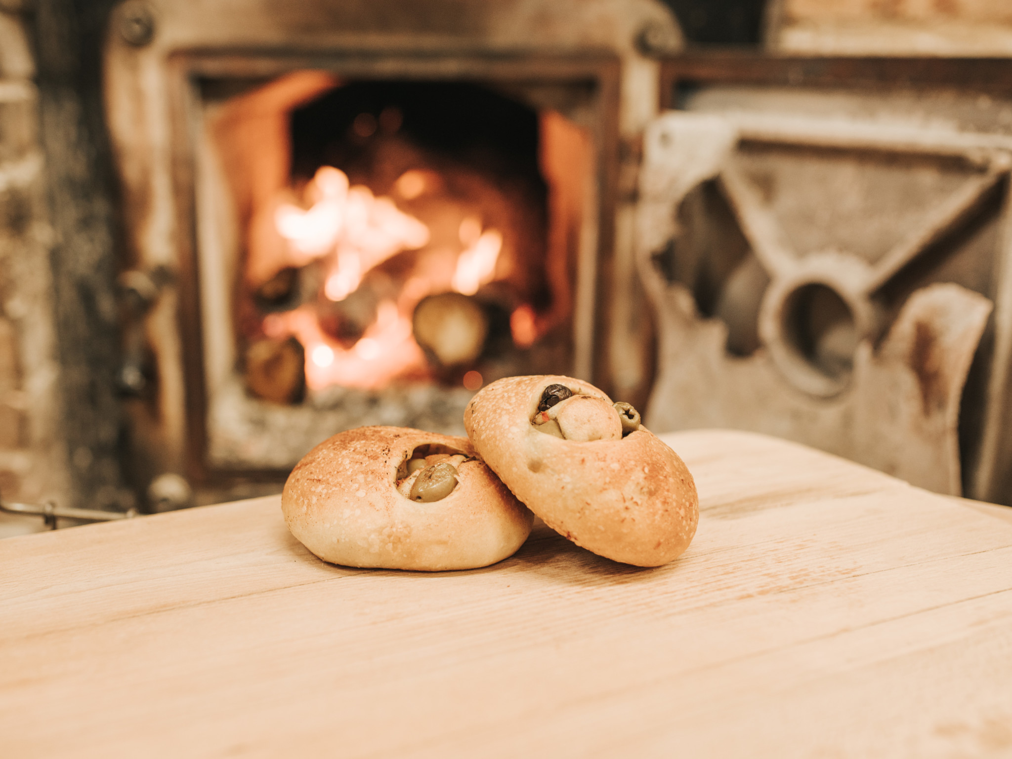 olive-bread olive-bread