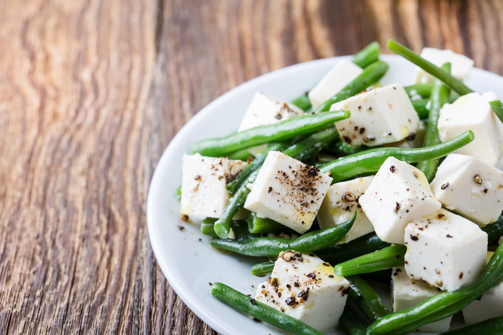 green bean feta and almond salad