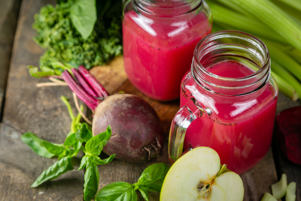 Apple and beet smoothie