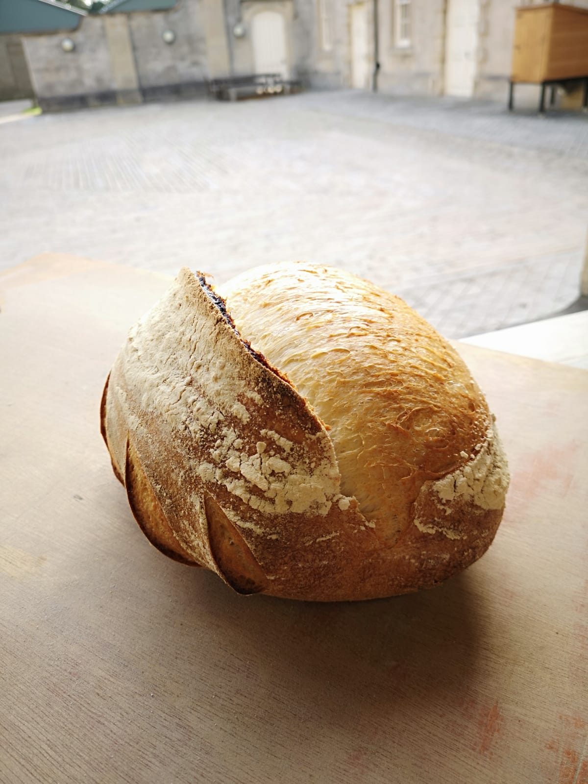 White sourodugh loaf