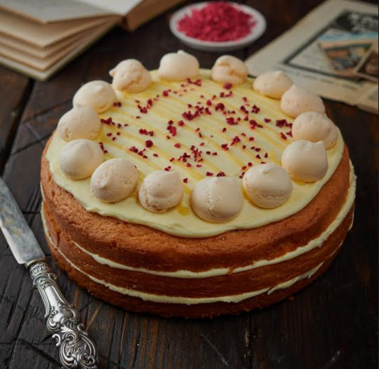 Raspberry and Lemon Meringue cake